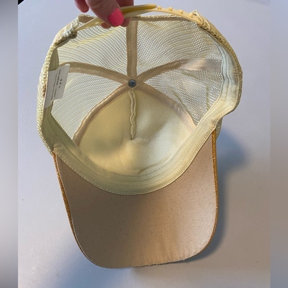 😍2/$20 Rokahaas O/S Bling Graphic Trucker Hat - Picture 5 of 8